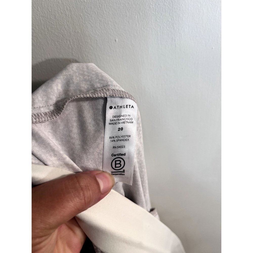 Womens plus size Athleta Venture Printed jogger Pant Size 20 - Picture 8 of 8